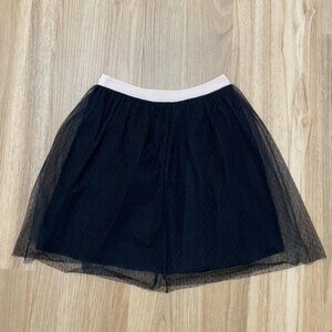Cute guipure skirt